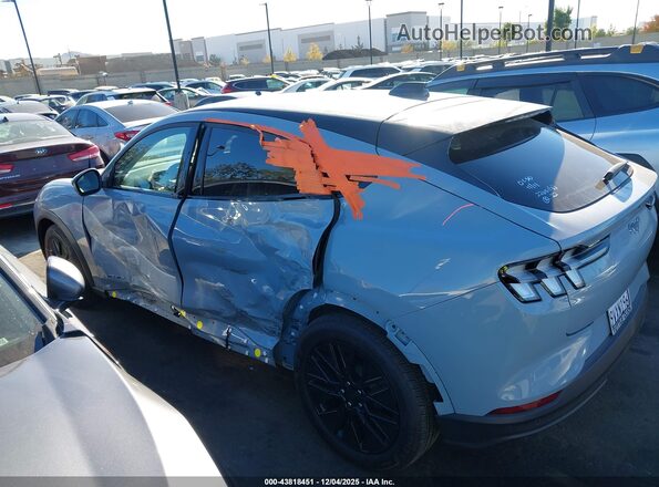 3FMTK1R49SMA47459 2025 FORD MUSTANG MACH-E Light Blue სალონის 360-გრადუსიანი ხედი