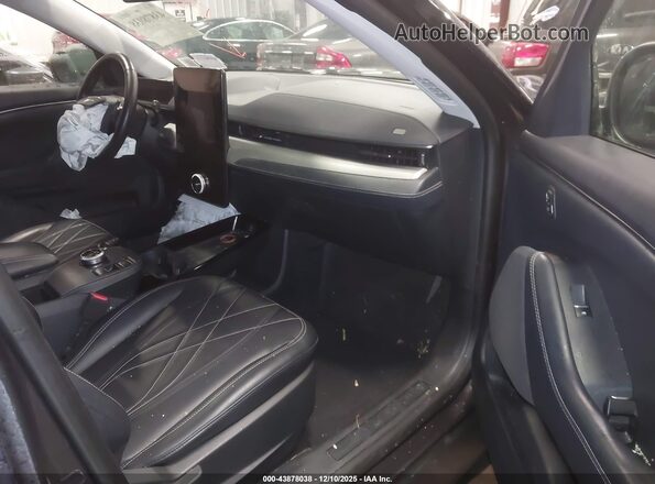 3FMTK1RM2NMA13786 2022 FORD MUSTANG MACH-E Черный 