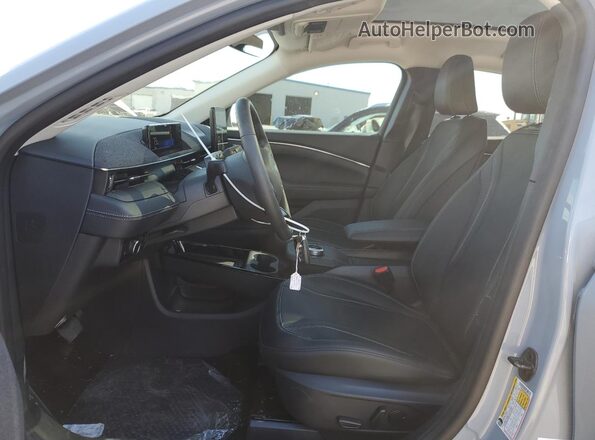 3FMTK3R48RMA36720 2024 FORD MUSTANG MACH-E PREMI Gray Front interior view