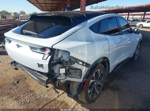 3FMTK3R70MMA10454 2021 FORD MUSTANG MACH-E PREMI White 