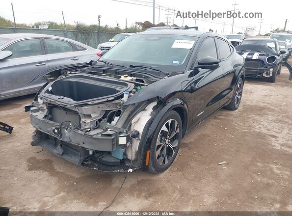 3FMTK3RM7NMA41840 2022 FORD MUSTANG MACH-E PREMI Черный Передняя левая четверть