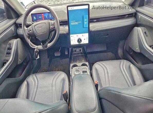 3FMTK3SU2MMA00377 2021 FORD MUSTANG MACH-E PREMI Silver Առջևի վահանակի տեսք
