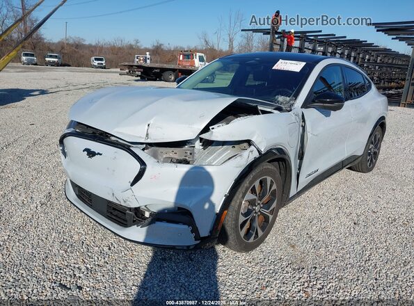 3FMTK3SU4NMA40798 2022 FORD MUSTANG MACH-E PREMI White Вид спереду