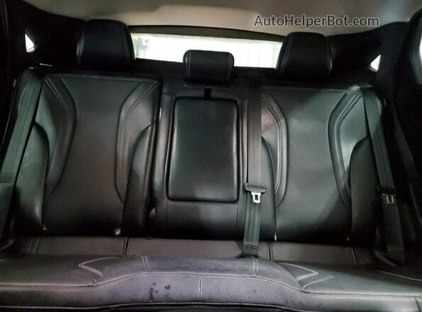 3FMTK3SUXNMA23908 2022 FORD MUSTANG MACH-E PREMI Red Widok tylnych siedzeń