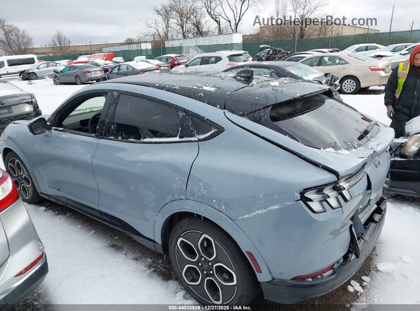 3FMTK4SX6RMA52599 2024 FORD MUSTANG MACH-E Gray Սալոնի հետևի տեսք