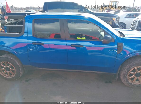 3FTTW8F97NRA15067 2022 FORD MAVERICK Blue Widok wnętrza z tyłu