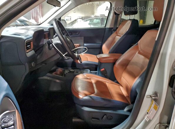 3FTTW8M31RRB45074 2024 FORD MAVERICK Blue Front interior view
