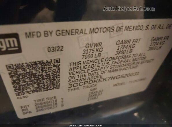 3GCPDKEK7NG520031 2022 CHEVROLET SILVERADO Blue Engine compartment view
