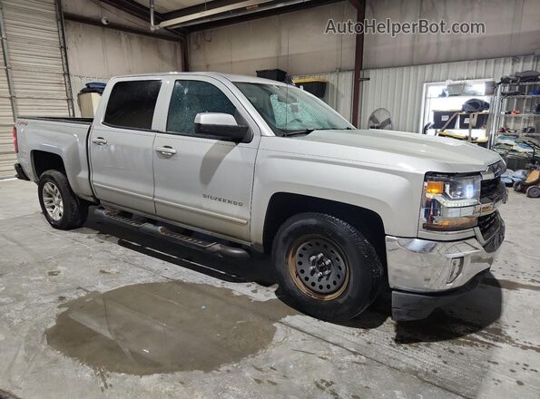 3GCUKREC1GG220109 2016 CHEVROLET 1500 Серебряный Передняя правая четверть
