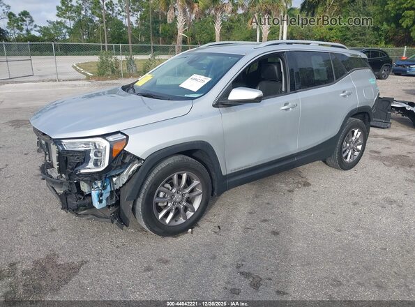 3GKALPEV2NL190049 2022 GMC TERRAIN Silver Передня ліва чверть