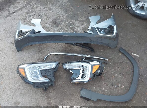 3GKALTEG2RL308021 2024 GMC TERRAIN Gray ხელსაწყოთა პანელის ხედი
