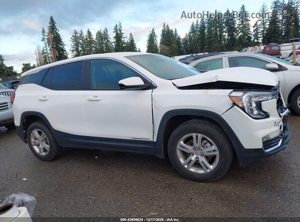 3GKALTEG2RL374150 2024 GMC TERRAIN White Rear interior view