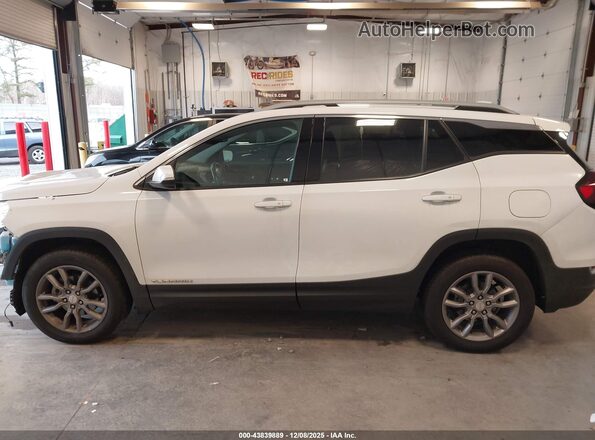 3GKALVEV2NL194509 2022 GMC TERRAIN White 360 interior view