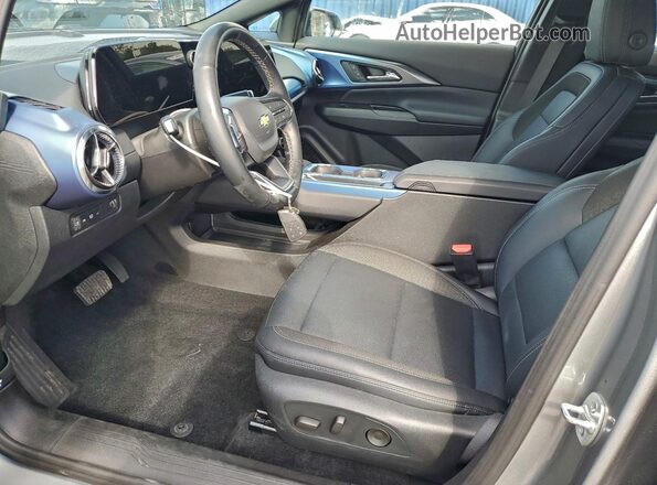 3GN7DLRP5SS192345 2025 CHEVROLET EQUINOX Silver Vista interior delantera
