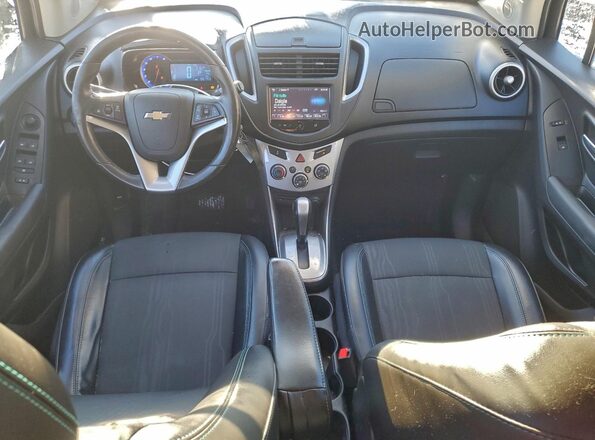 3GNCJPSB6GL233726 2016 CHEVROLET TRAX White Widok deski rozdzielczej