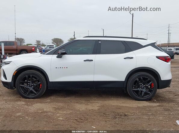 3GNKBCR44LS681097 2020 CHEVROLET BLAZER White Widok wnętrza 360 stopni