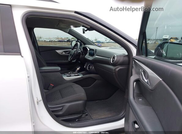 3GNKBCR44LS681097 2020 CHEVROLET BLAZER White Widok wnętrza z przodu