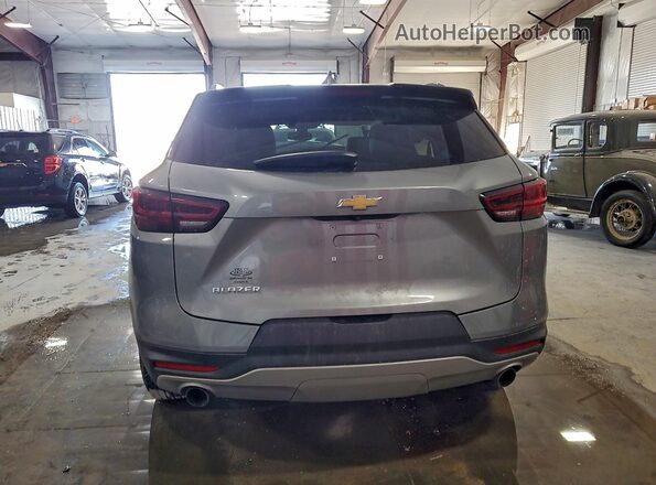 3GNKBDR45PS165245 2023 CHEVROLET BLAZER Gray Widok z tyłu