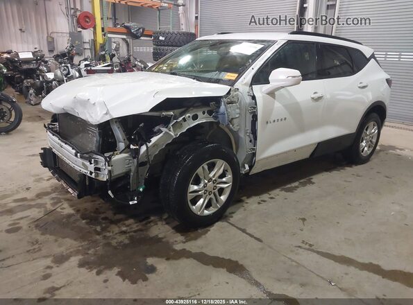 3GNKBDR49NS131130 2022 CHEVROLET BLAZER White Przód lewy