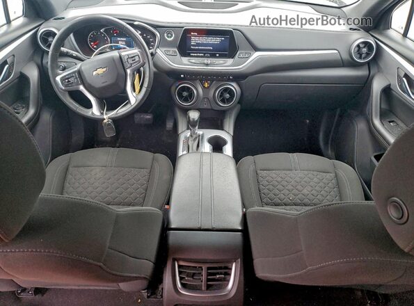 3GNKBHRS6MS548421 2021 CHEVROLET BLAZER Белый Вид панели приборов