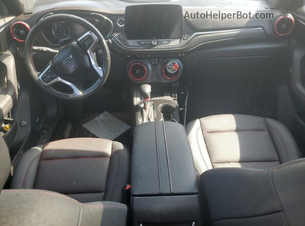 3GNKBKRS0SS222995 2025 CHEVROLET BLAZER Black წინა პანელის ხედი