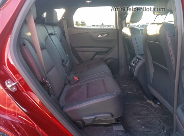 3GNKBKRS5RS146359 2024 CHEVROLET BLAZER Red Widok wnętrza z tyłu