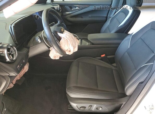 3GNKDBRJ1RS219017 2024 CHEVROLET BLAZER White Widok wnętrza z przodu