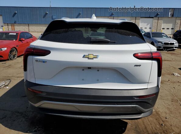 3GNKDBRJ4RS197501 2024 CHEVROLET BLAZER White Հետևի տեսք