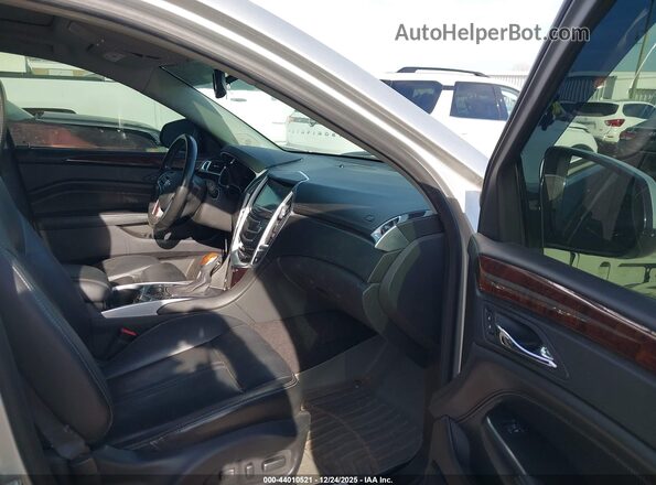 3GYFNBE33GS582103 2016 CADILLAC SRX Silver წინა სალონის ხედი
