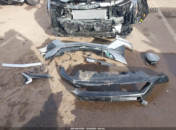 3GYK3DMR2SS263371 2025 CADILLAC OPTIQ Silver Widok zestawu wskaźników