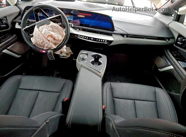 3GYK3GMR3SS161420 2025 CADILLAC OPTIQ Красный Вид панели приборов