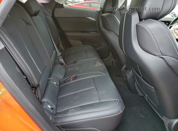 3GYK3GMR3SS161420 2025 CADILLAC OPTIQ Красный Вид задней части салона
