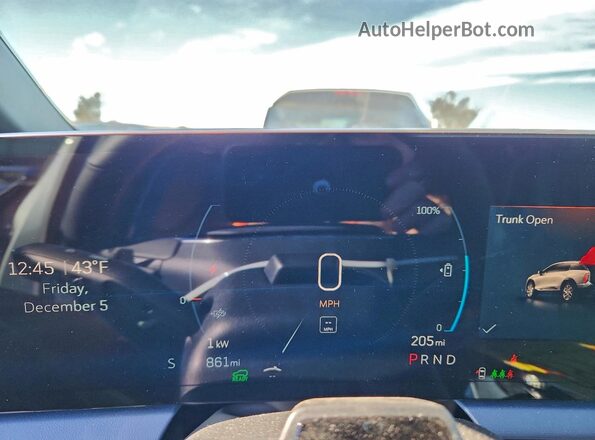 3GYK3GMR4SS242877 2025 CADILLAC OPTIQ Silver Вид щитка приладів