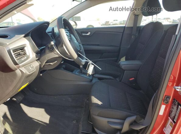 3KPA24AD0NE432576 2022 KIA RIO Red Widok wnętrza z przodu