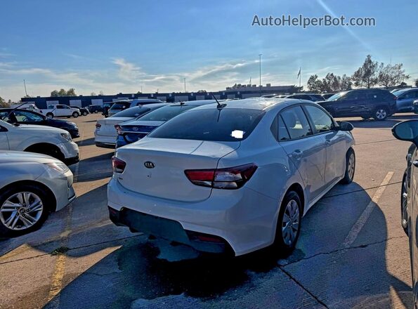 3KPA24AD2LE297615 2020 KIA RIO Белый Передняя правая четверть