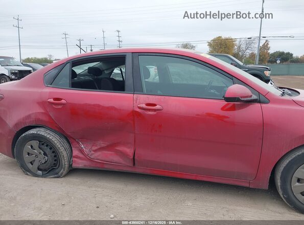 3KPA24AD3LE273131 2020 KIA RIO Red Вид задньої частини салону