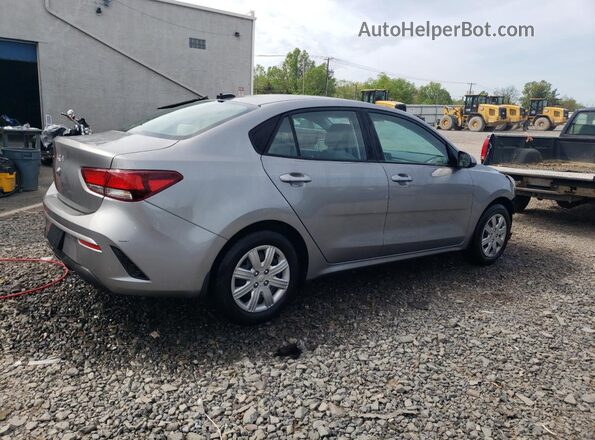 3KPA24AD3NE472831 2022 KIA RIO Silver Հետևի աջ