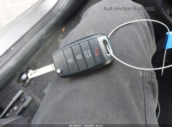3KPA24AD3NE478015 2022 KIA RIO Gray წინა პანელის ხედი