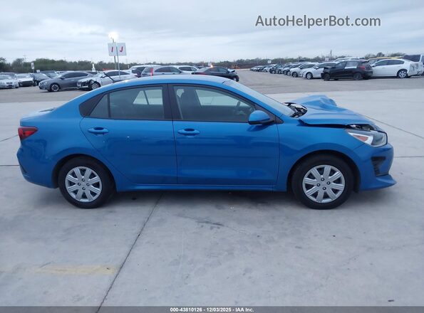 3KPA24AD3NE478306 2022 KIA RIO Blue Սալոնի հետևի տեսք