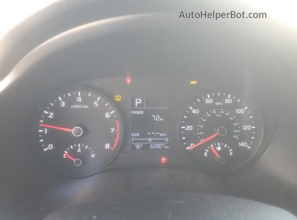 3KPA24AD7LE283063 2020 KIA RIO Черный Вид щитка приборов
