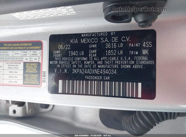 3KPA24ADXNE494034 2022 KIA RIO White Engine compartment view