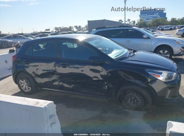 3KPA25AD1LE337897 2020 KIA RIO 5-DOOR Black Սալոնի հետևի տեսք
