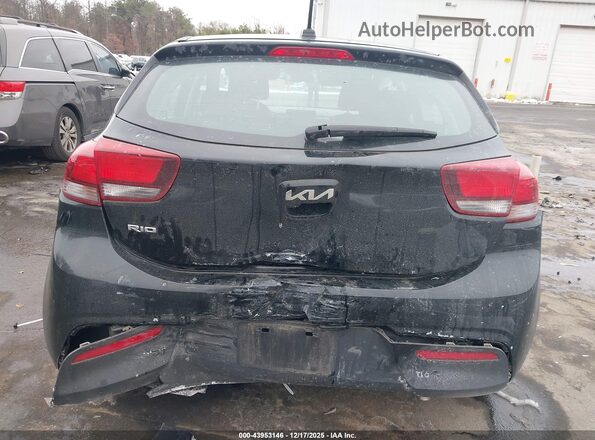 3KPA25AD5PE605985 2023 KIA RIO 5-DOOR Black Դիմացի տեսք