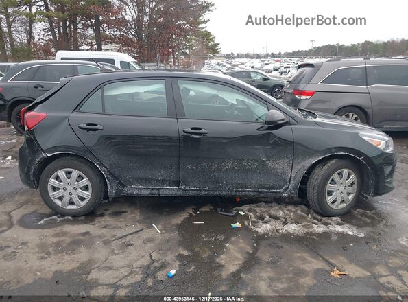 3KPA25AD5PE605985 2023 KIA RIO 5-DOOR Black Սալոնի հետևի տեսք