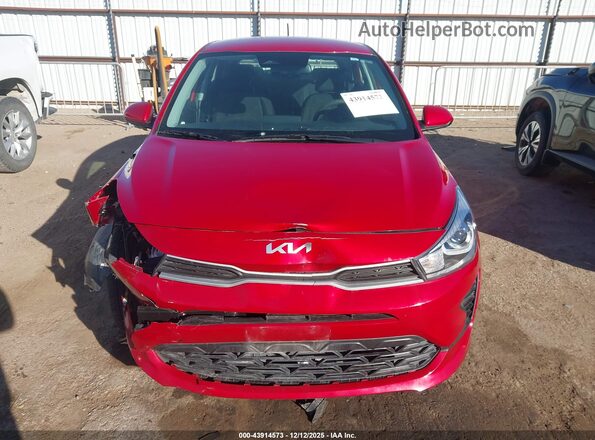 3KPA25AD8PE612543 2023 KIA RIO 5-DOOR Red Widok zestawu wskaźników
