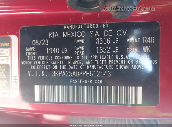3KPA25AD8PE612543 2023 KIA RIO 5-DOOR Red Widok komory silnika