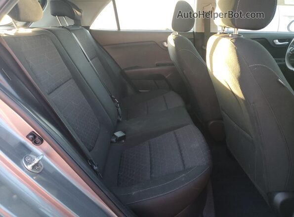 3KPA25AD9NE482706 2022 KIA RIO Gray 