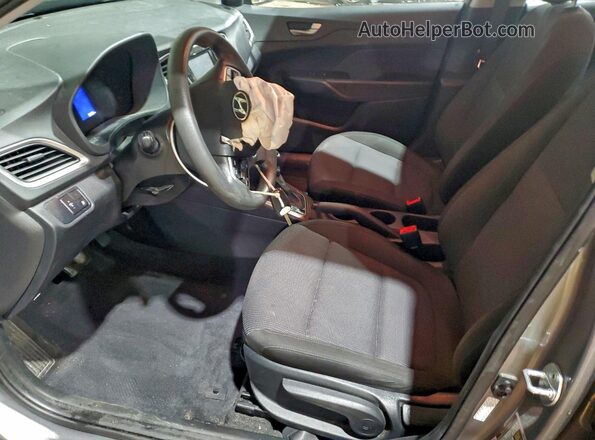 3KPC24A64NE181765 2022 HYUNDAI ACCENT Серый Вид салона спереди