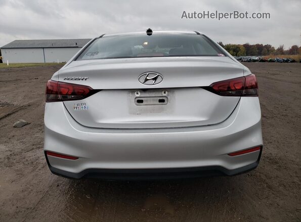 3KPC24A68LE126068 2020 HYUNDAI ACCENT Silver უკანა ხედი