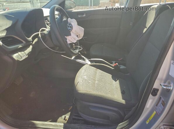 3KPC24A68ME130865 2021 HYUNDAI ACCENT Silver Vista interior delantera